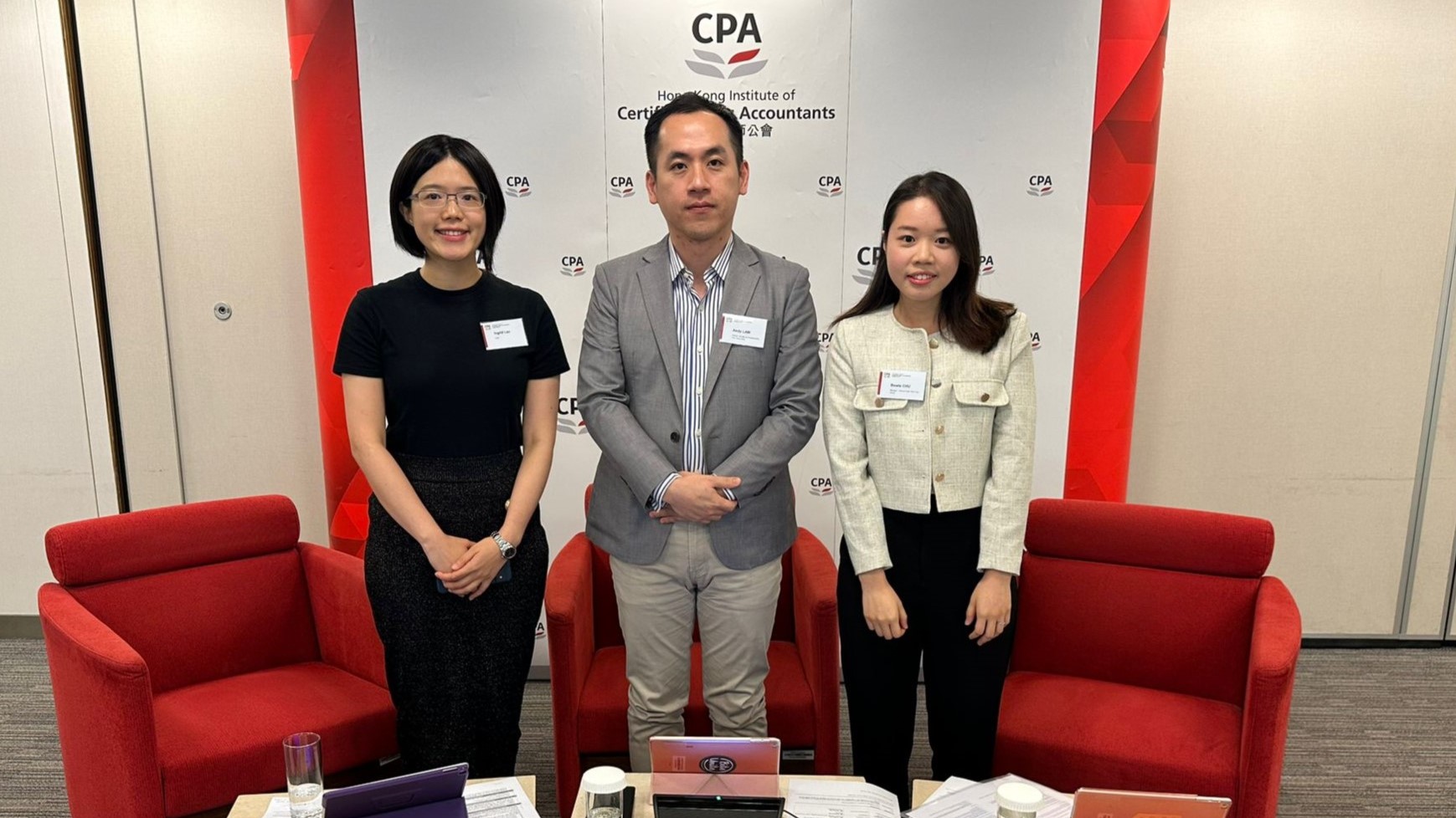 7_Sustainability Consultant